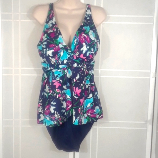 Onepiece Swimsuit 22